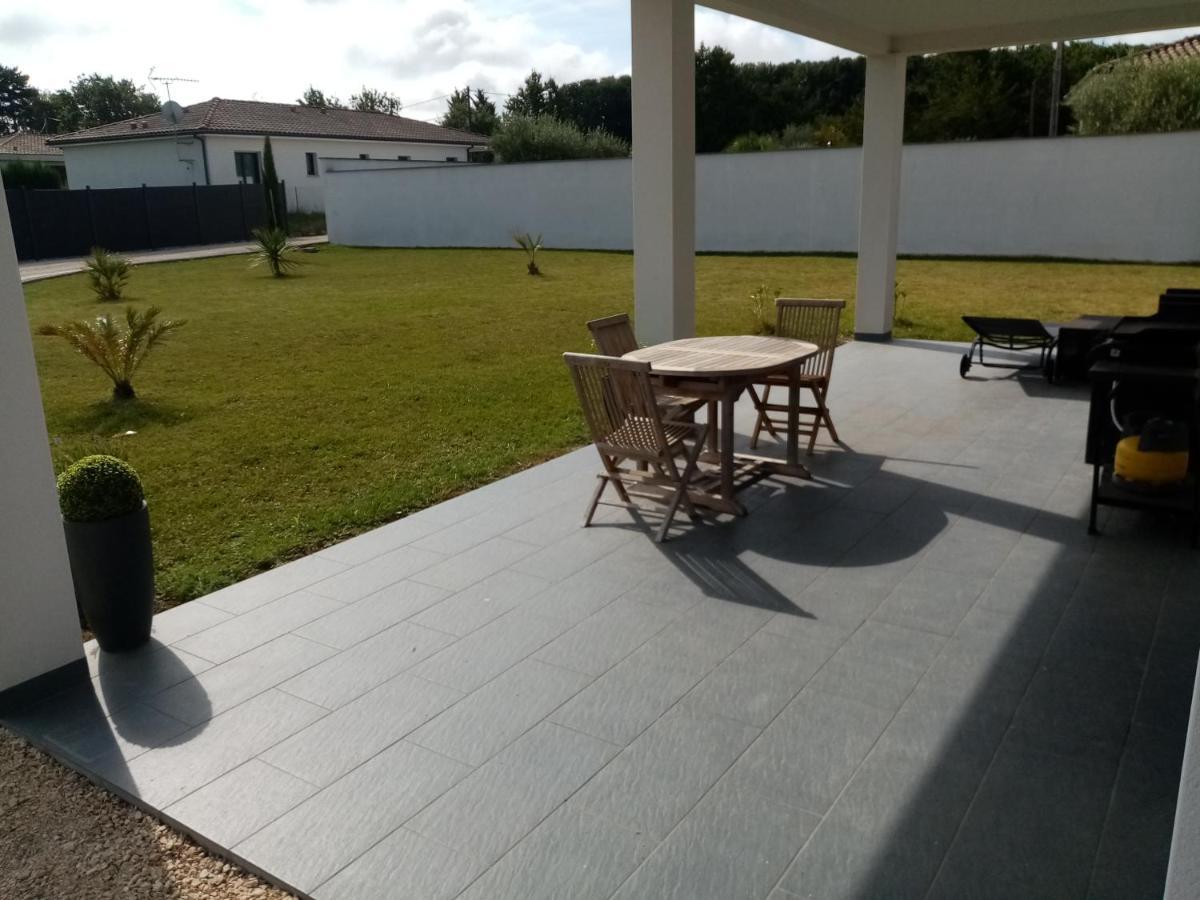Un Air De Campagne Bed & Breakfast Montauban Exterior photo