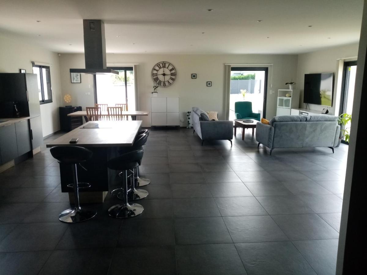 Un Air De Campagne Bed & Breakfast Montauban Exterior photo
