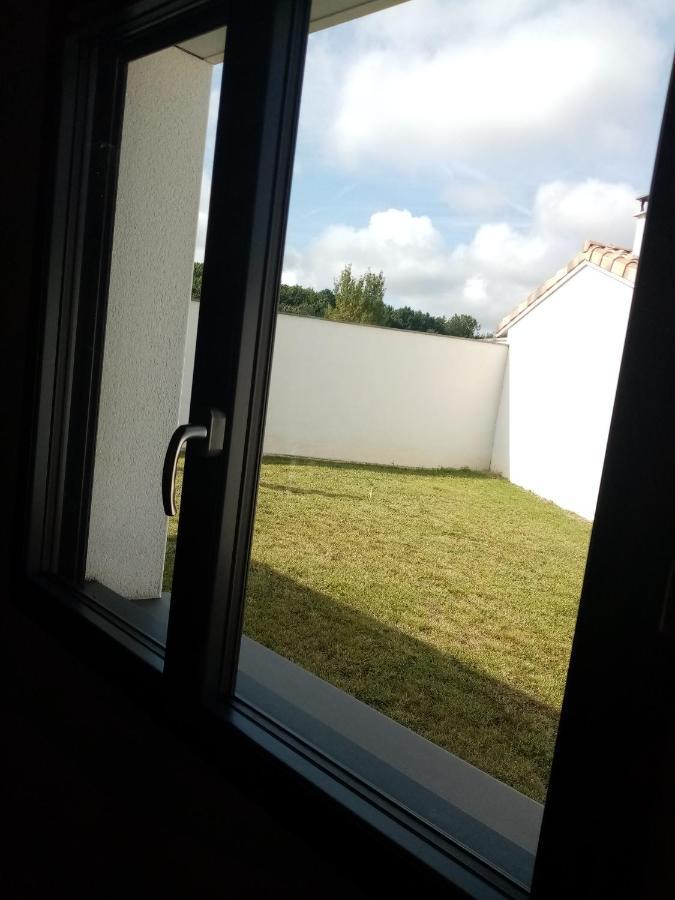 Un Air De Campagne Bed & Breakfast Montauban Exterior photo